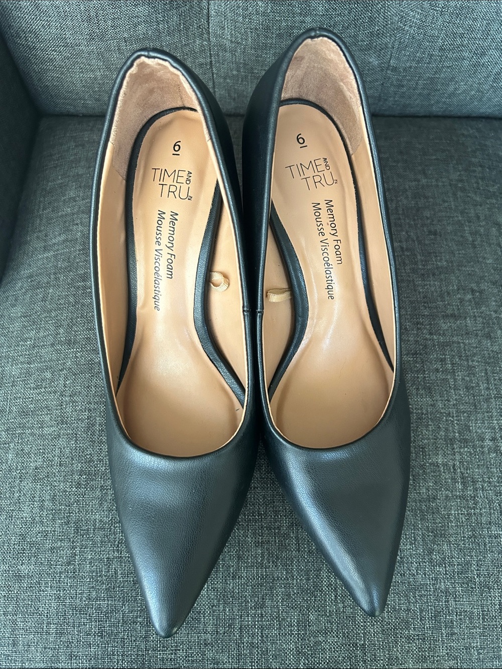 Time Thru Classic Black Pointed-Toe Pumps - worn once inside house size 6 - Picture 2 of 4